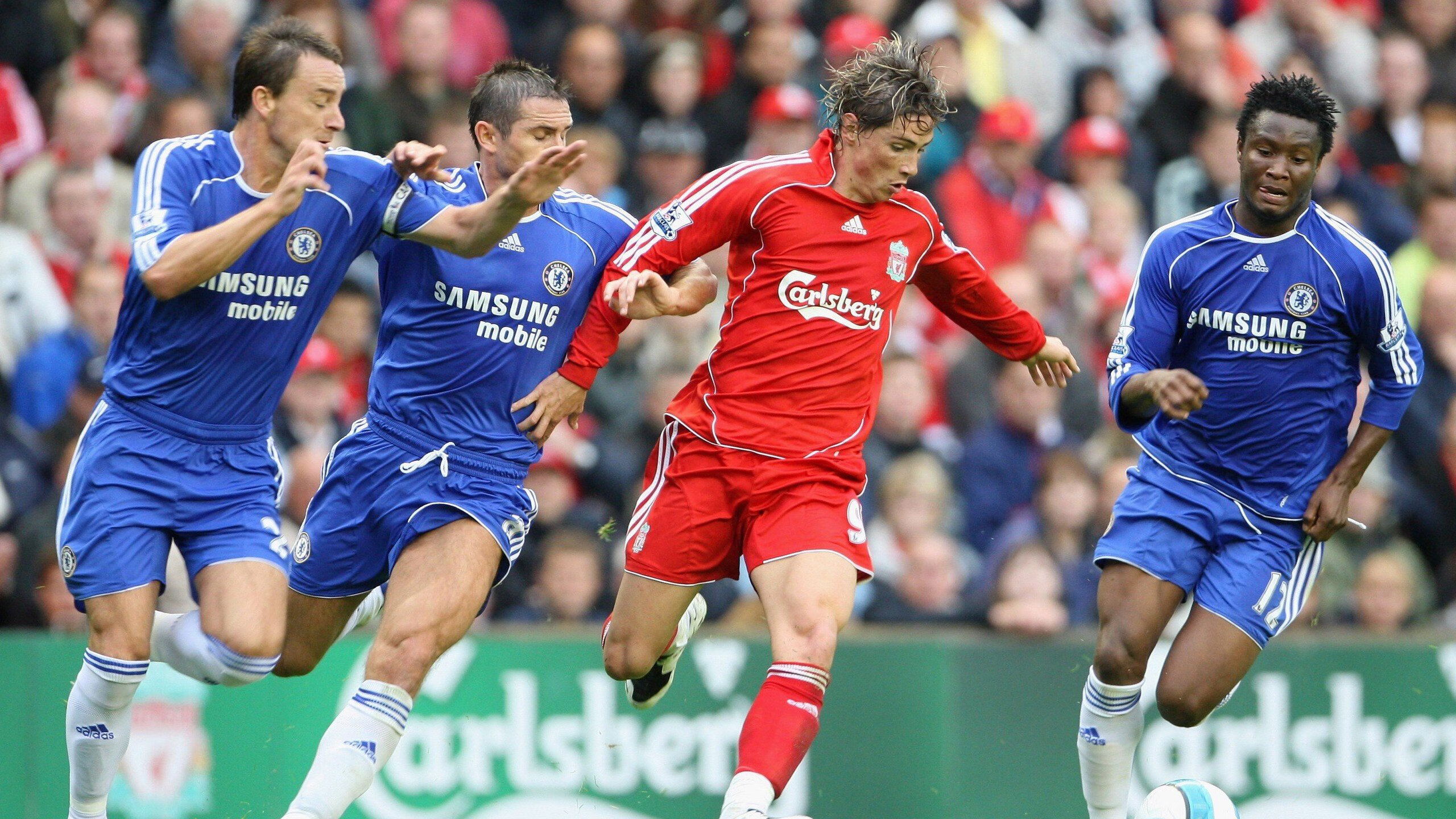 国际赛事裁判判罚尺度再次成为讨论焦点，国际级裁判标准